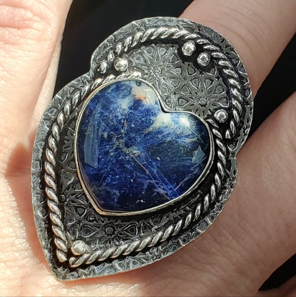 New Heart Shaped Sodalite 925 Silver Statement Ring. - Picture 8 of 16